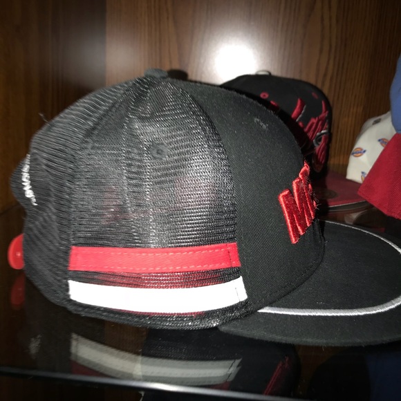 MET-Rx hat/new - Picture 1 of 4